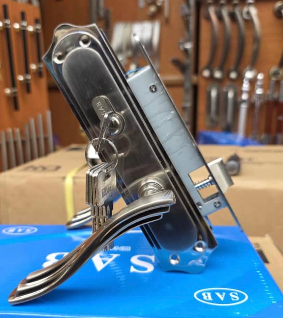 Passage Hallway Lever